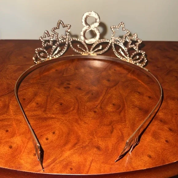 Tiara - Picture 2 of 3